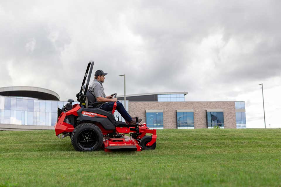 Gravely Pro Turn 600