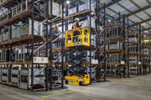 s1932e+electric+drive+access+platform
