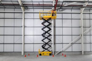 s4046e+electric+drive+scissor+lift+in+construction+application
